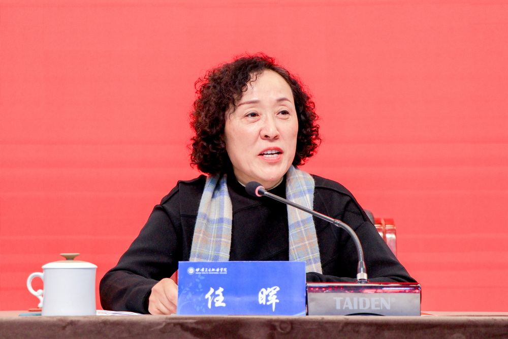 1677329710358033303.jpg 2023年2月25日   英国365上市官网2022年—2023年第二学期开学大会 (5)_调整大小.jpg